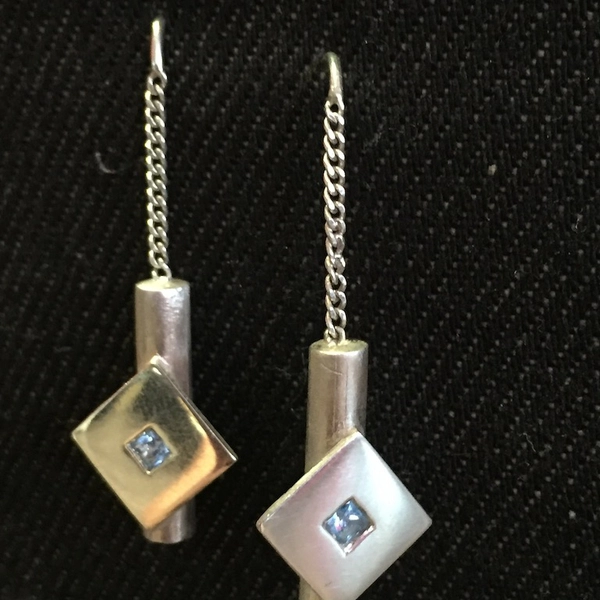 Adea - Boucles d'oreilles pendantes losange et aquamarines