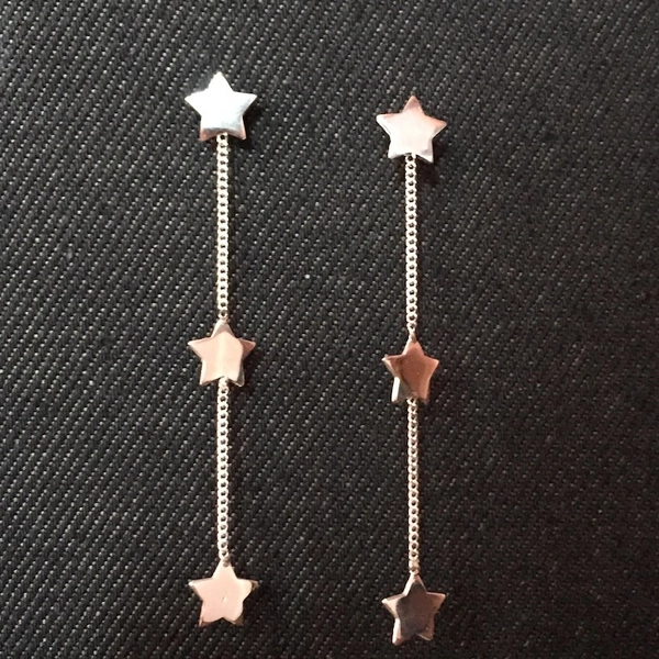 Boucles d'oreilles pendantes étoiles