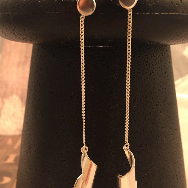 Boucles d'oreilles pendantes tourbillon