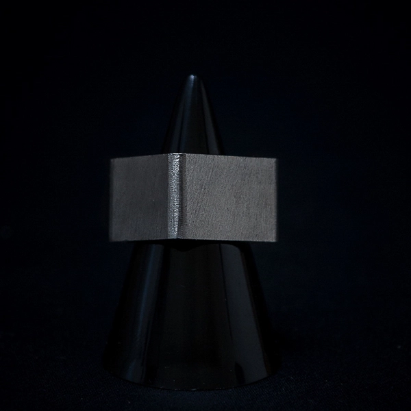 Bague carrée mat
