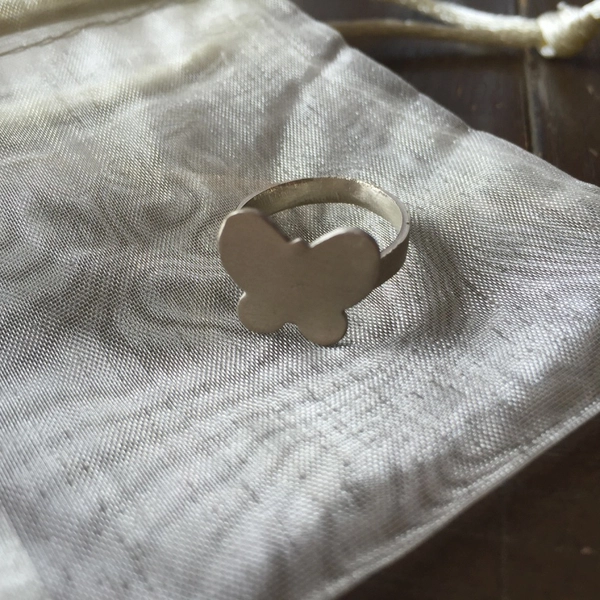 petite bague papillon