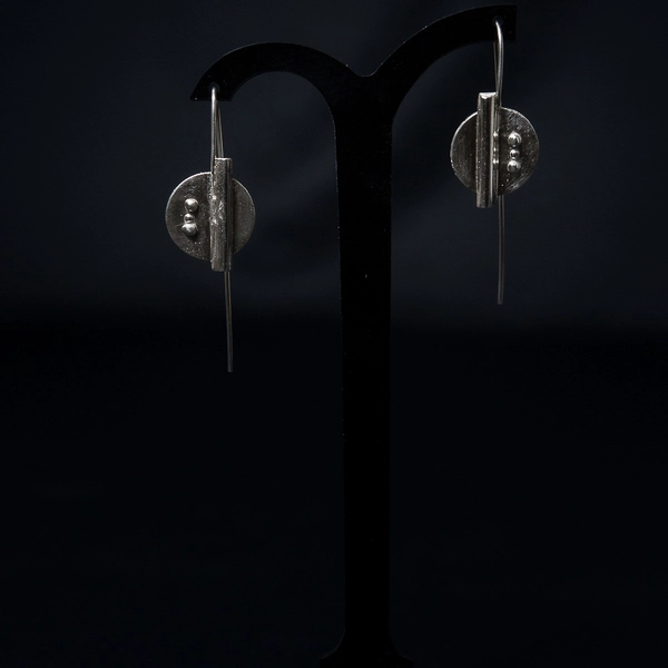Boucles d'oreilles pendantes ligne et pointillés