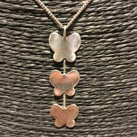 Pendentif 3 papillons