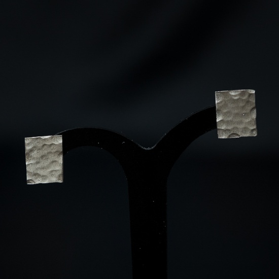 petites BO rectangulaires martelées